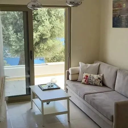 Kotseris Luxury Villas, Jiovanni & Angelina *