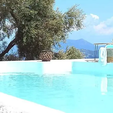 Vilă Kotseris Luxury Villas, Jiovanni & Angelina Sivota