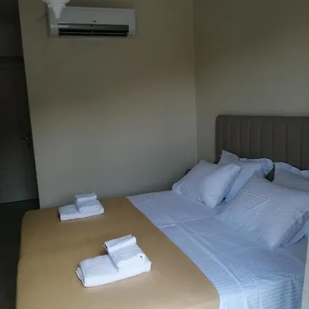 Kotseris Luxury Villas, Jiovanni & Angelina *