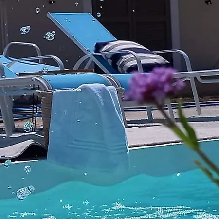 Kotseris Luxury Villas, Jiovanni & Angelina *