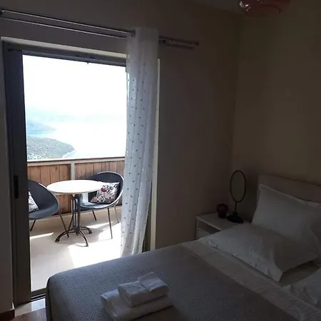 Kotseris Luxury Villas, Jiovanni & Angelina
