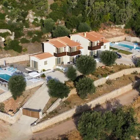Kotseris Luxury Villas, Jiovanni & Angelina *