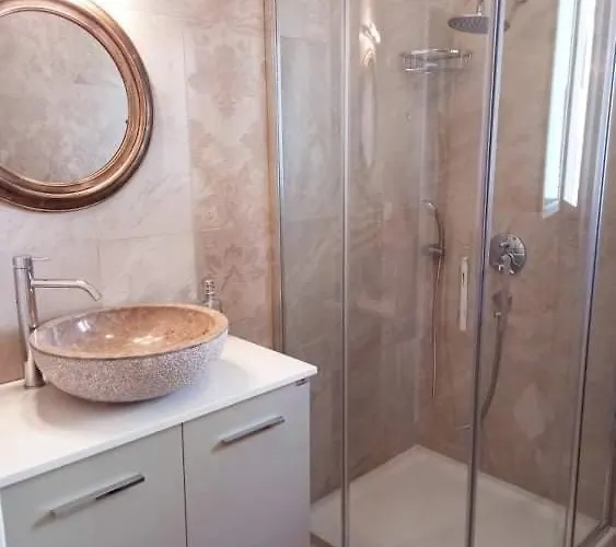 Kotseris Luxury Villas, Jiovanni & Angelina