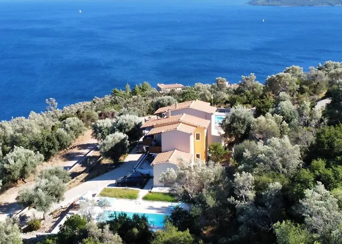 Kotseris Luxury Villas, Jiovanni & Angelina *